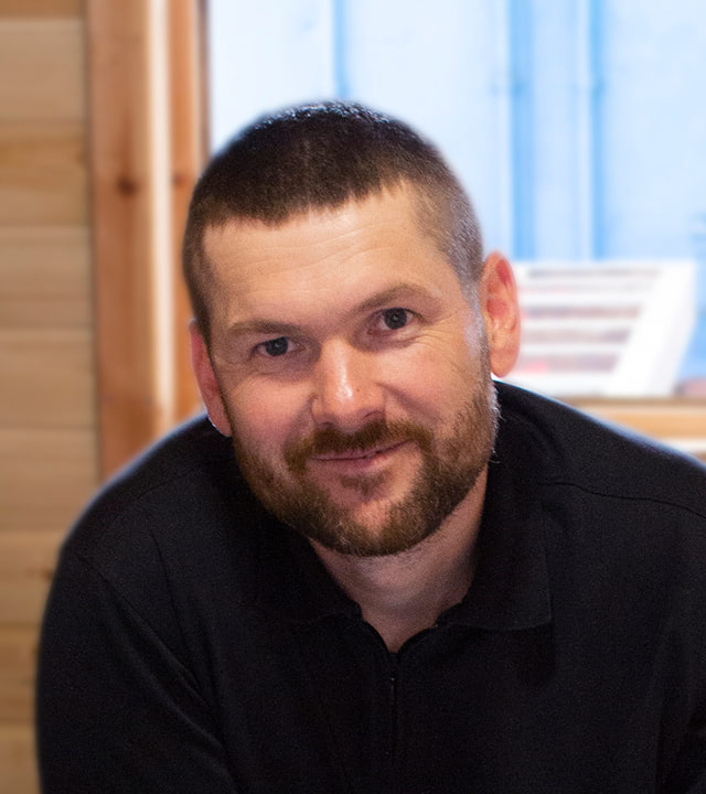 Александр Гапонов